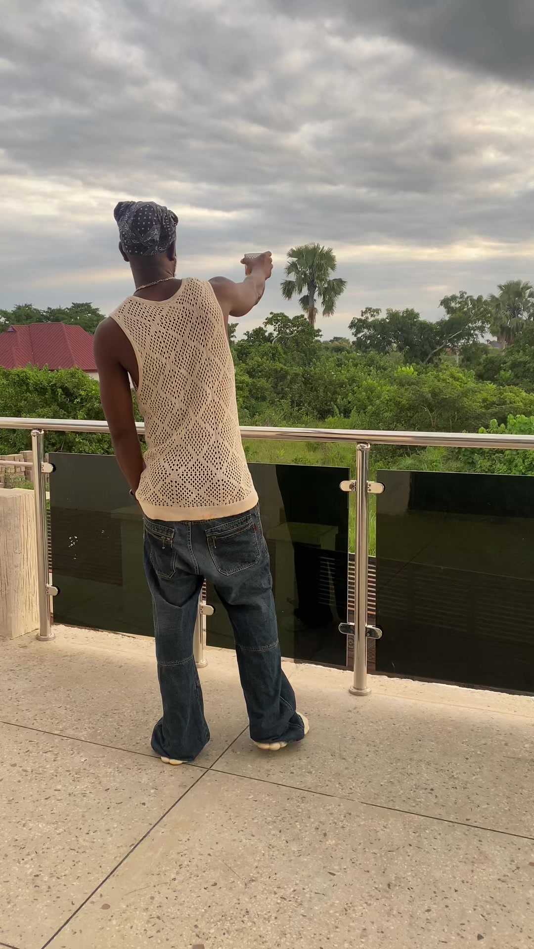@KWESI WORD📸