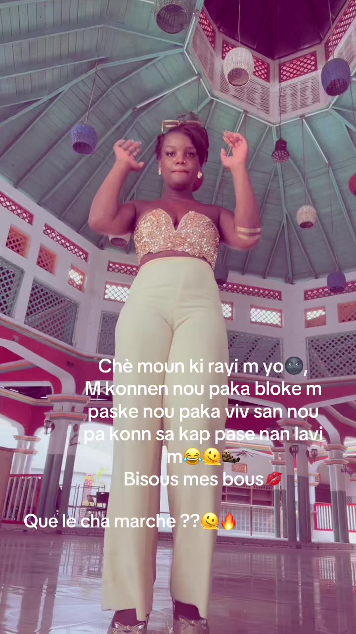 @Queeny❤️