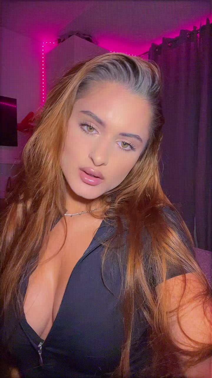 @𝒸𝓇𝒾𝓈𝓈 🪽