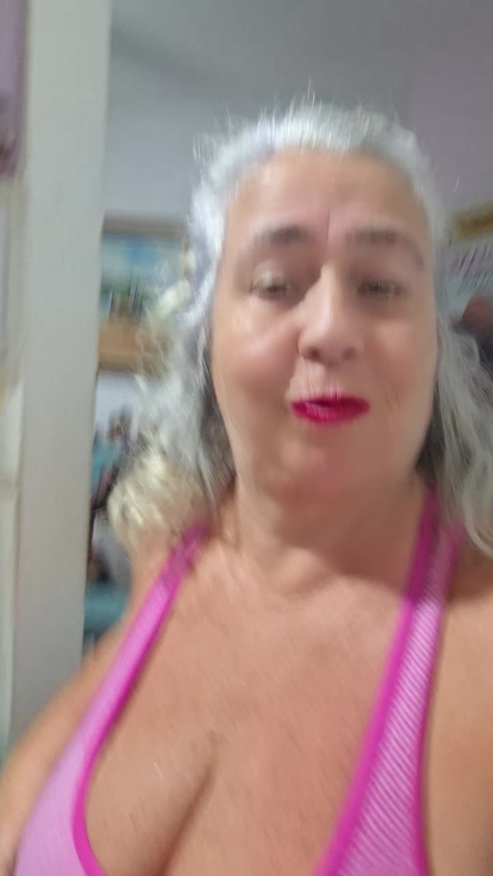 @regianebombonzinh