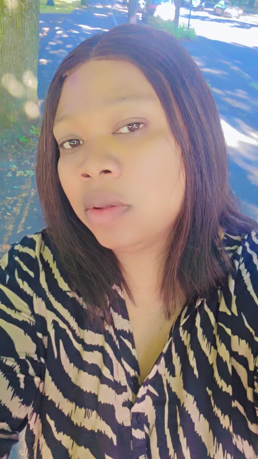 @Ella Diva