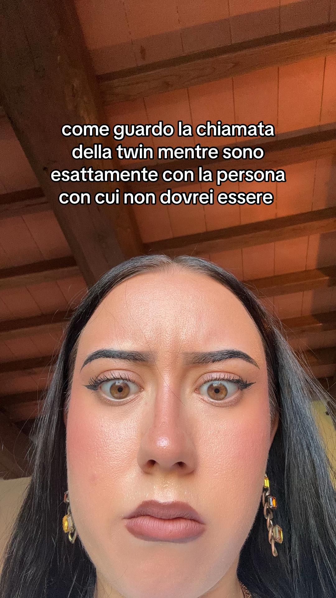 @Ainelyalcontrario