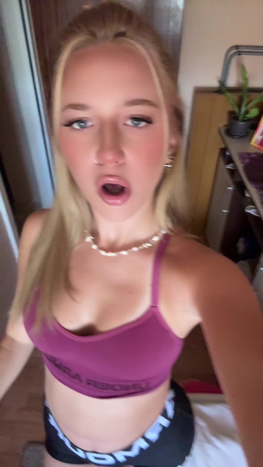 @𝒜.𝒱.