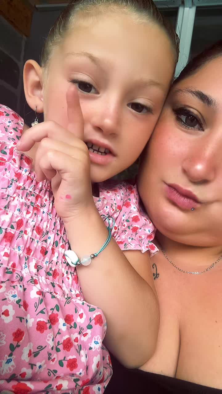 @lauradimcrame