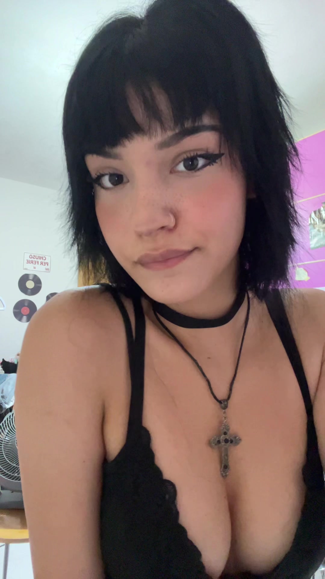@♱