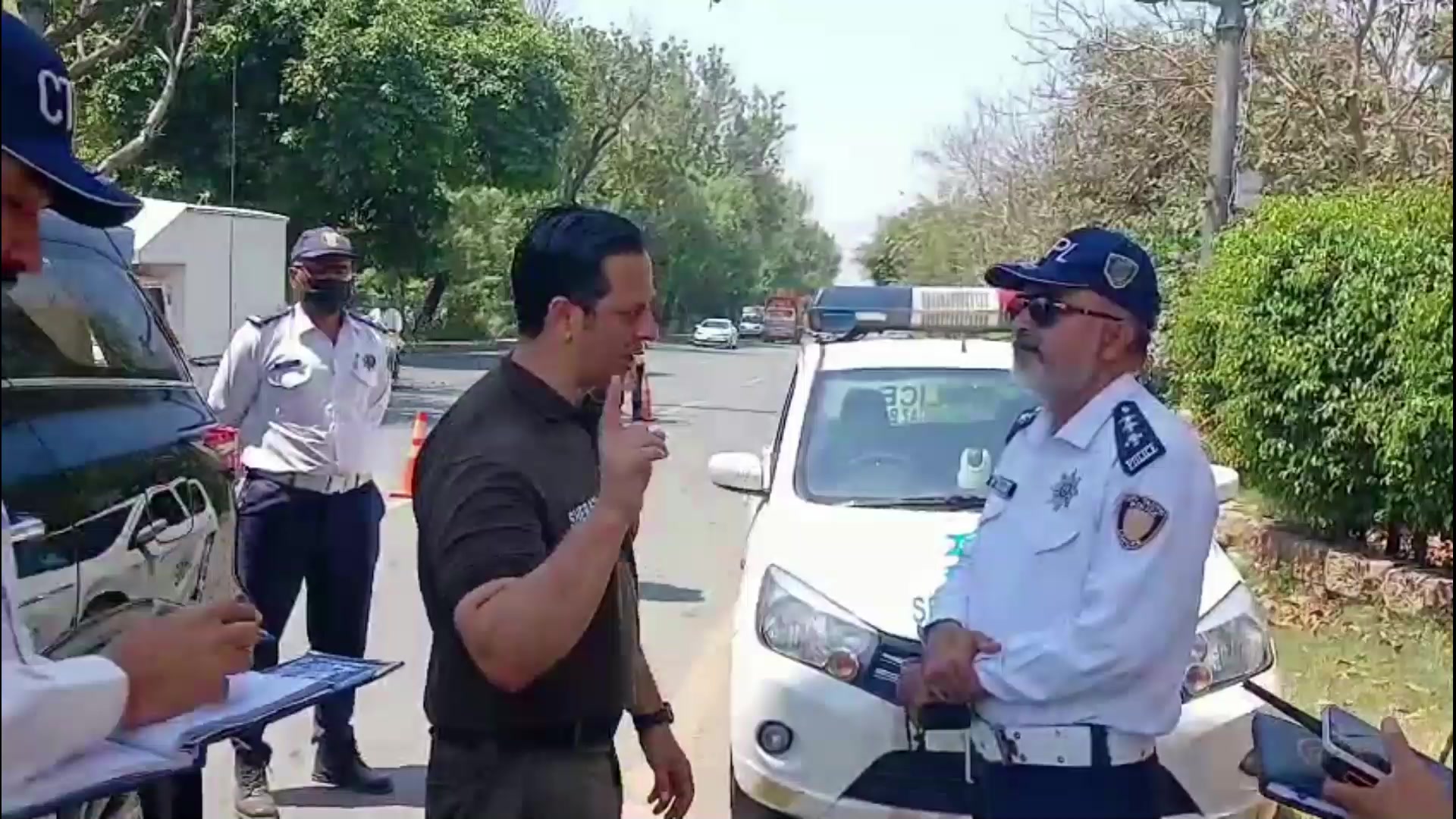 @Lahore Traffic Police Official