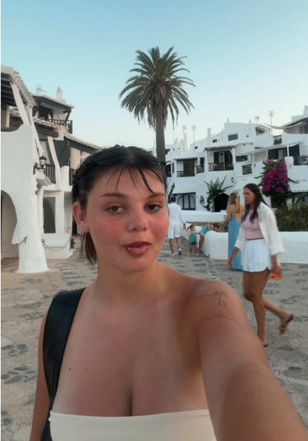 @maria benedit
