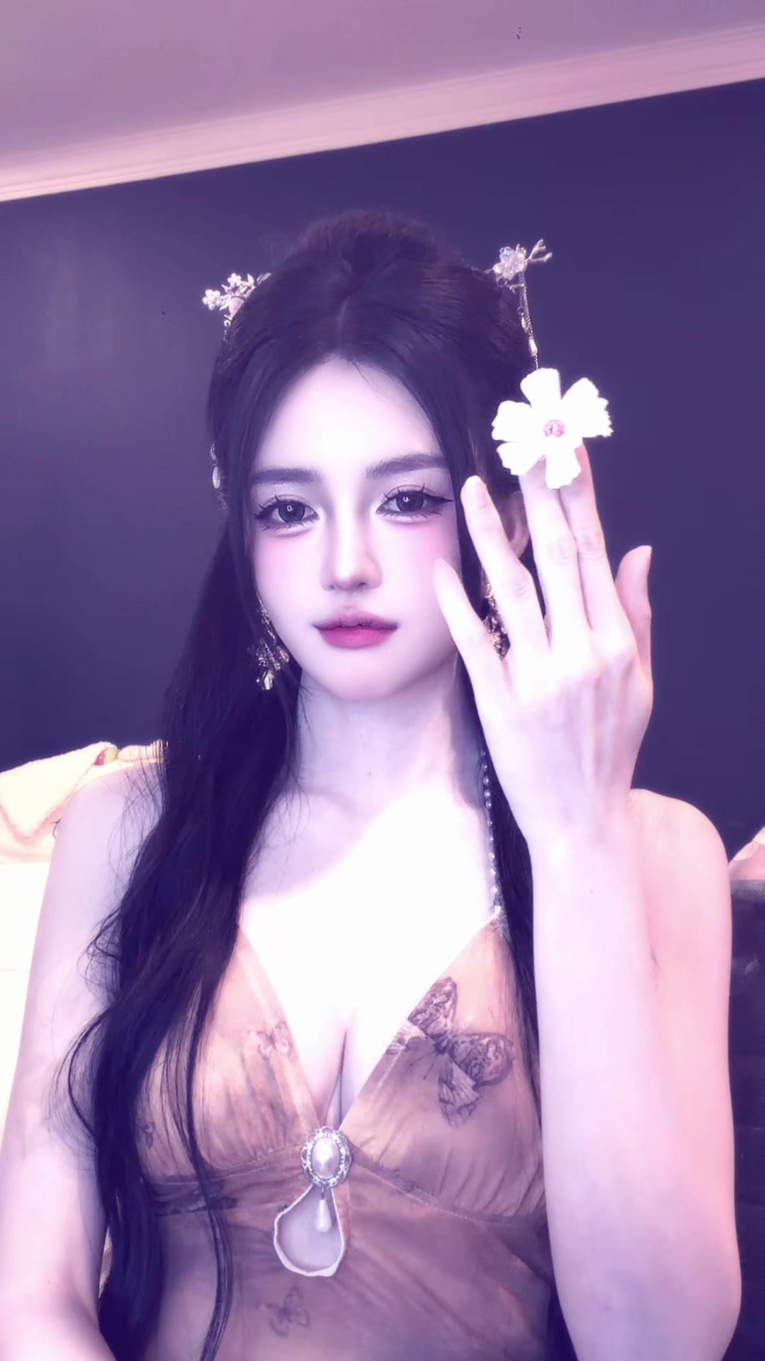 @Người kh&ugrave;ng bị đẹp 🧏🏻&zwj;♀️