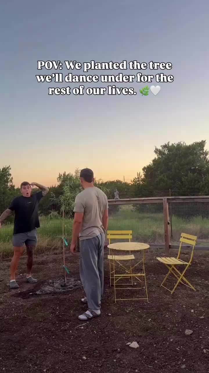 @GayMomentsTiktok