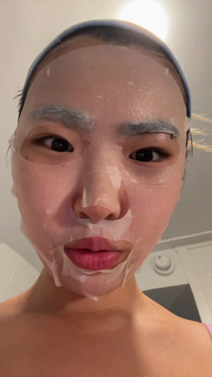 @Melanie ⊙⊝⊜