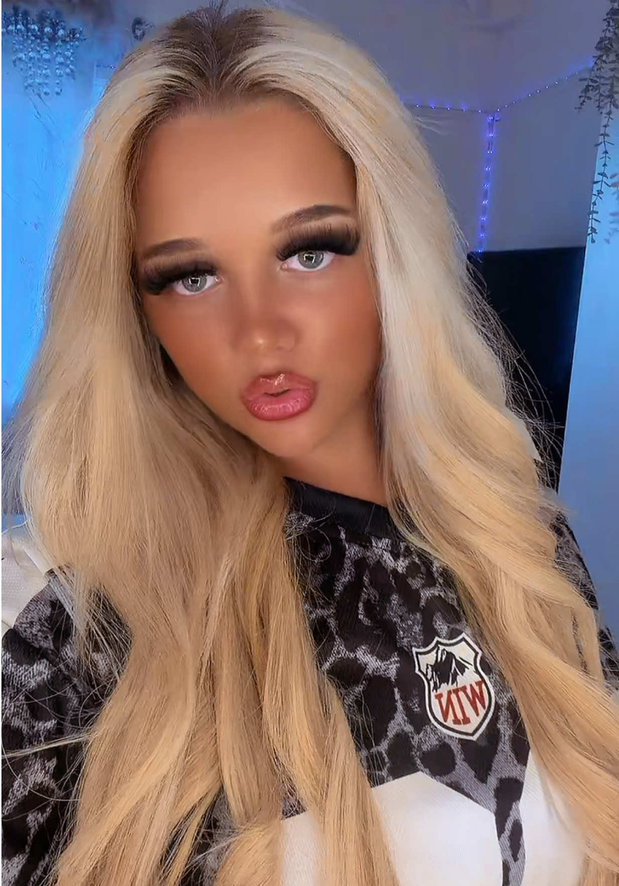 @thablondebitch_xo
