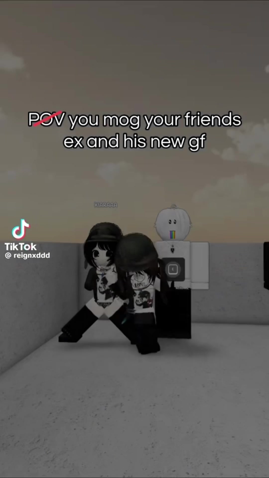 @Frxy