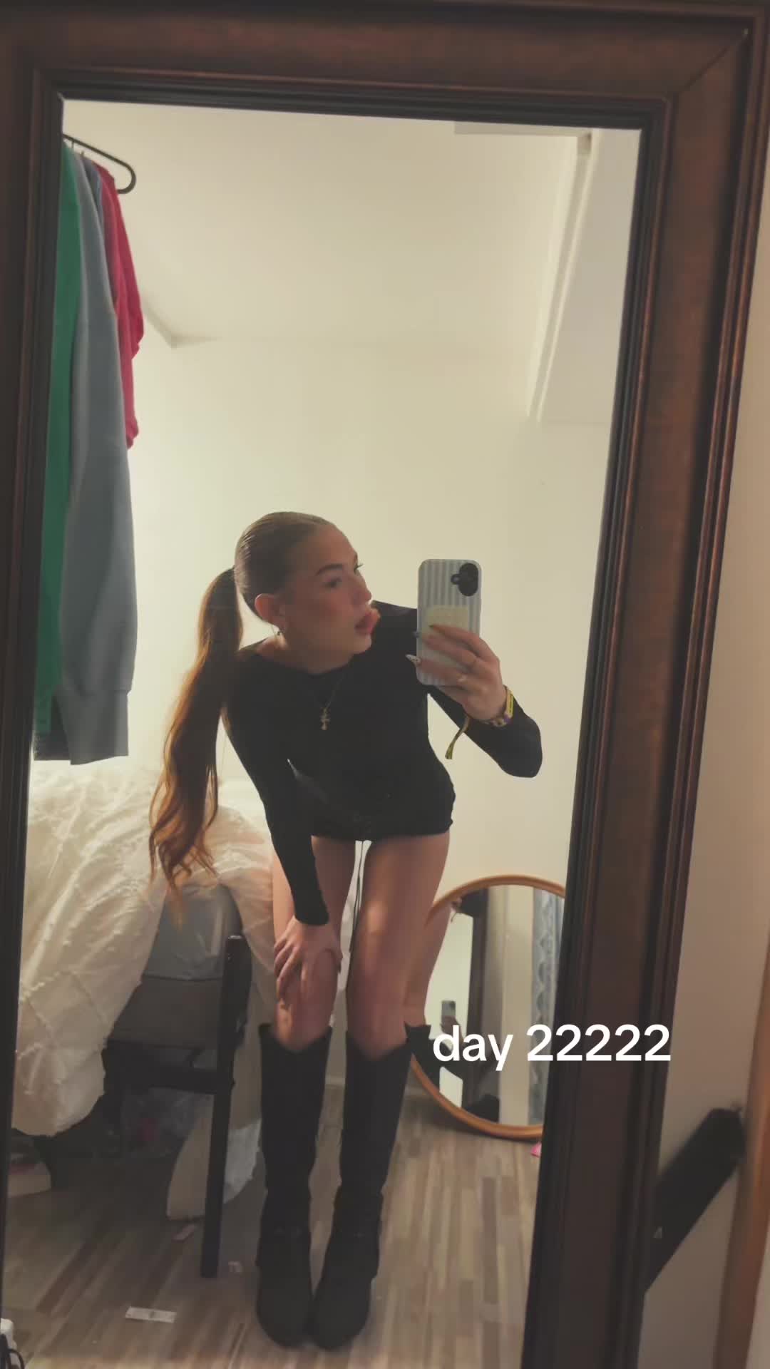 @DEV😂🥹🙌🥴🤣👺🥸🫵🥳