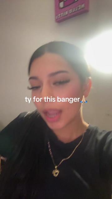 @hotweekndfan