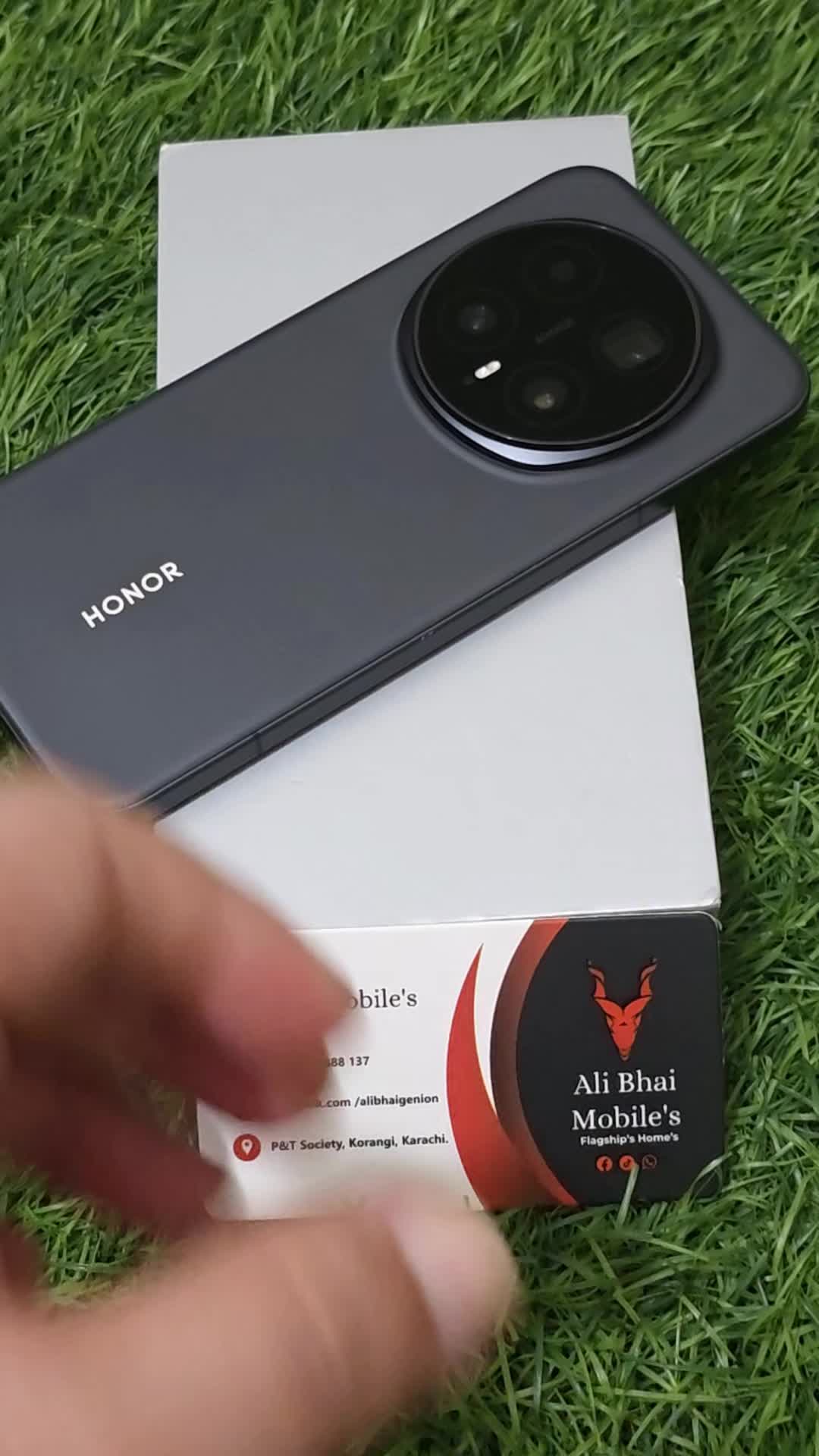 @Ali Bhai Mobile's