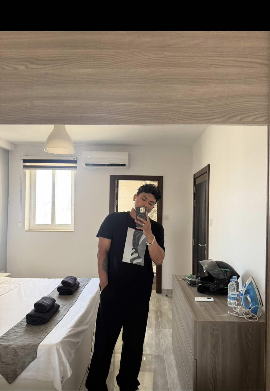 @Aakhil Chaudhary🇳🇵