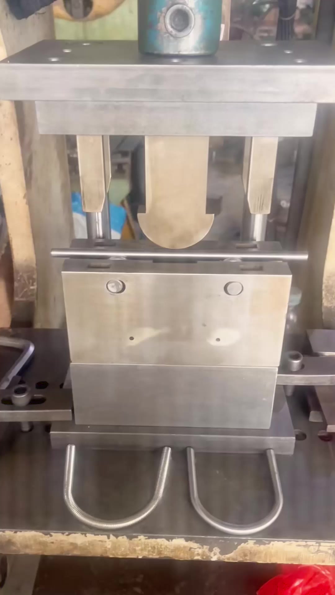 @Tikant Machines Factory