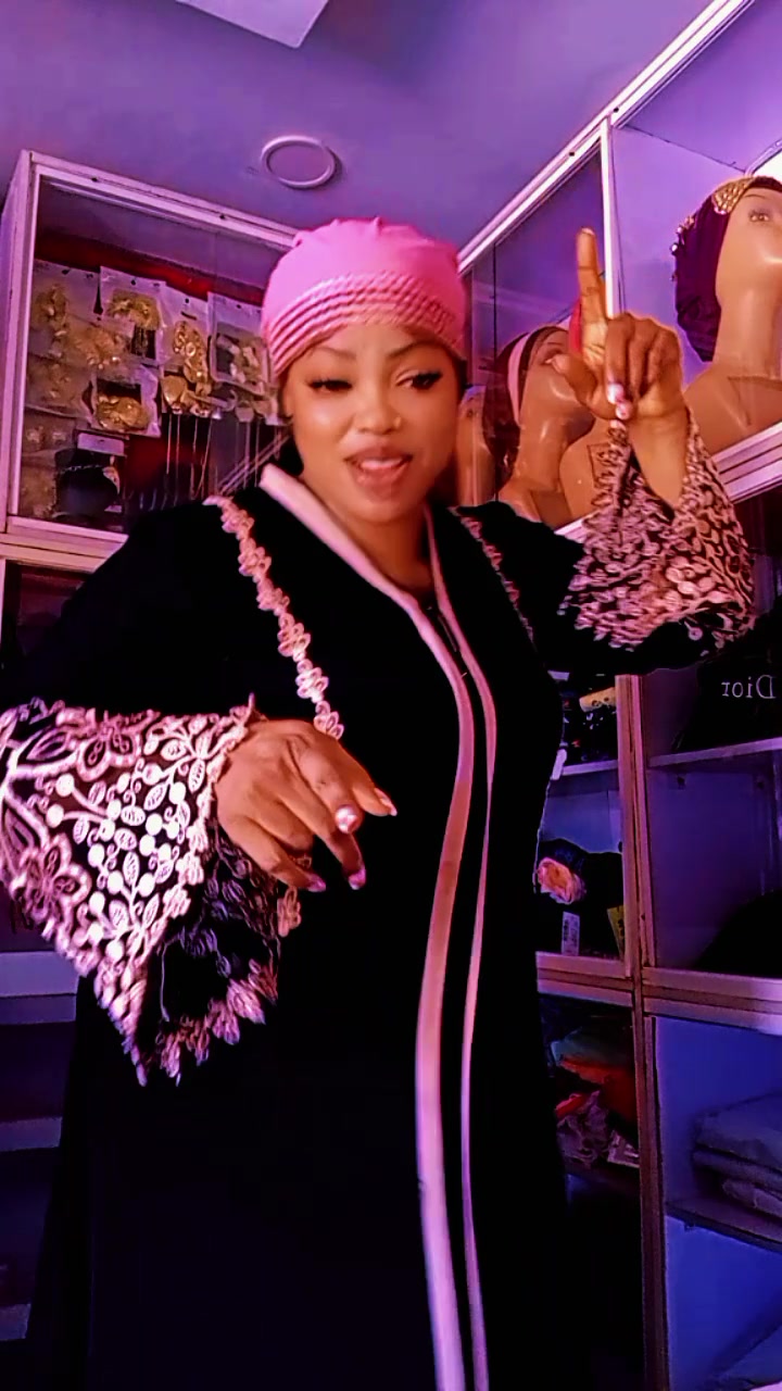 @Queen_Ariyo_Producer