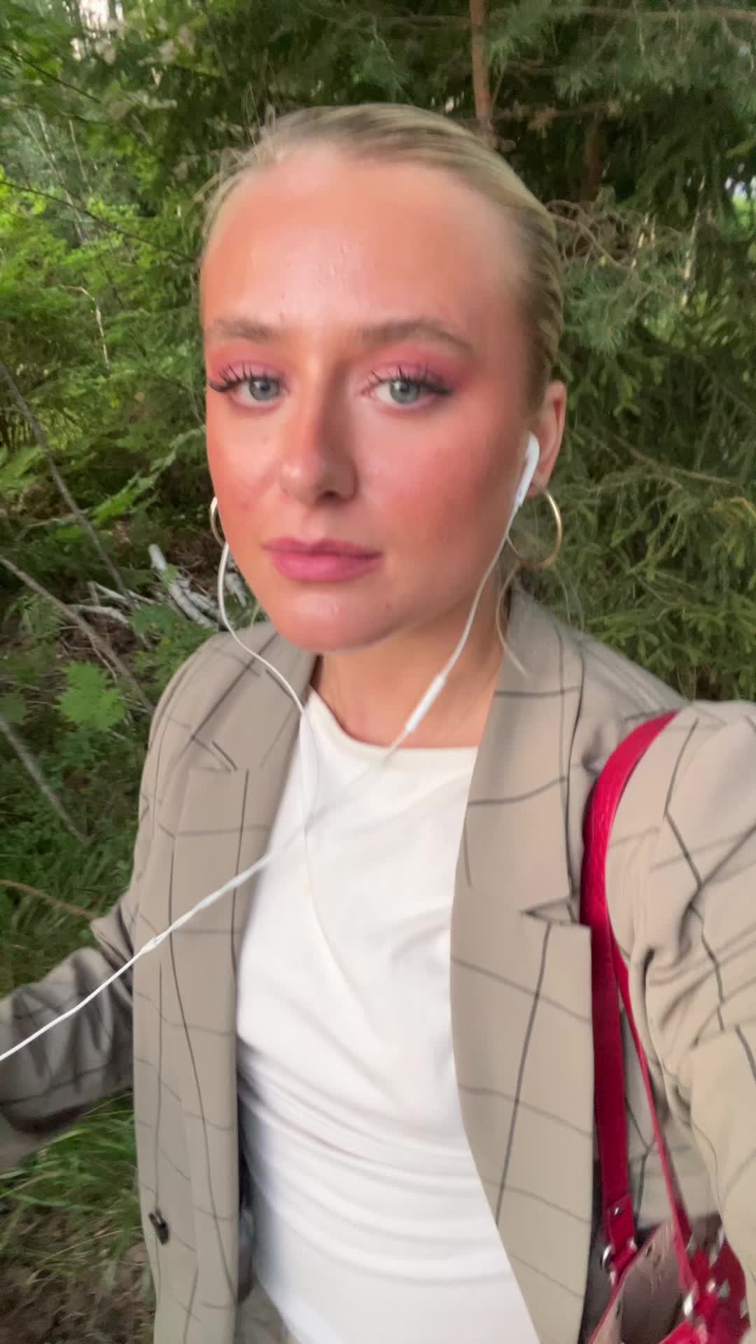 @Alice2006
