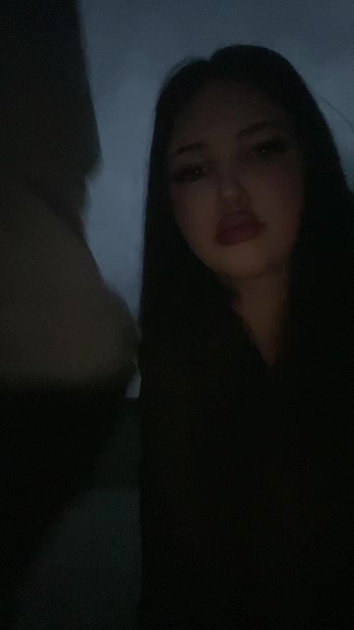 @🍷