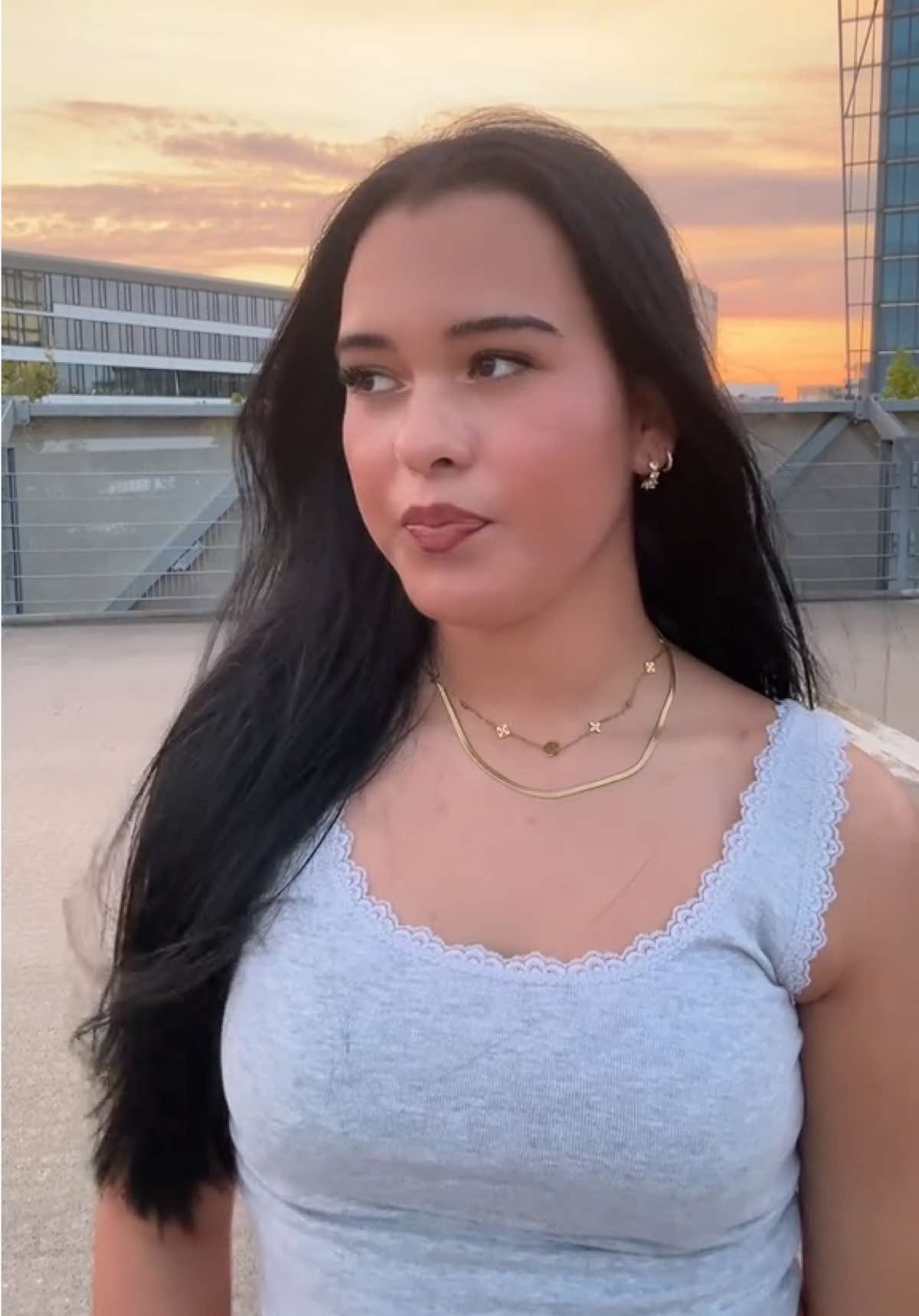 @❀