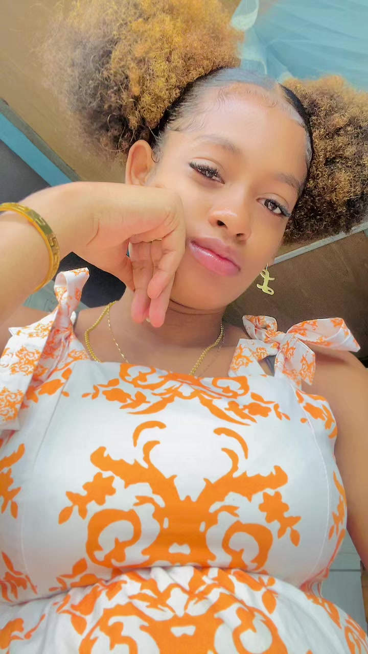 @leslyn.19