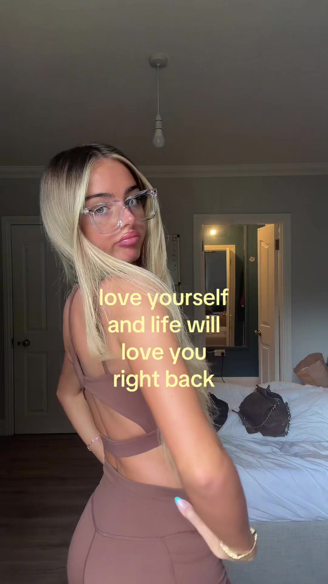 @Robyn👸🏼