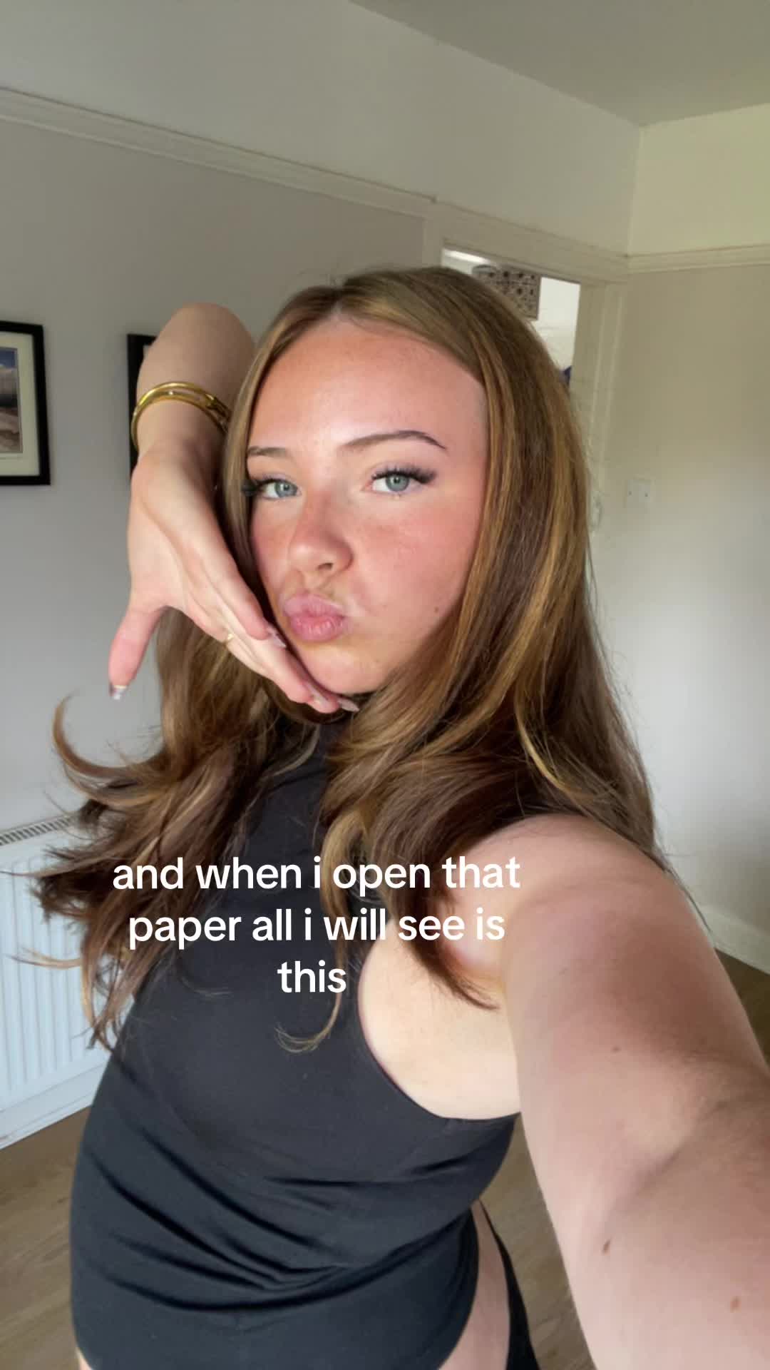 @holls
