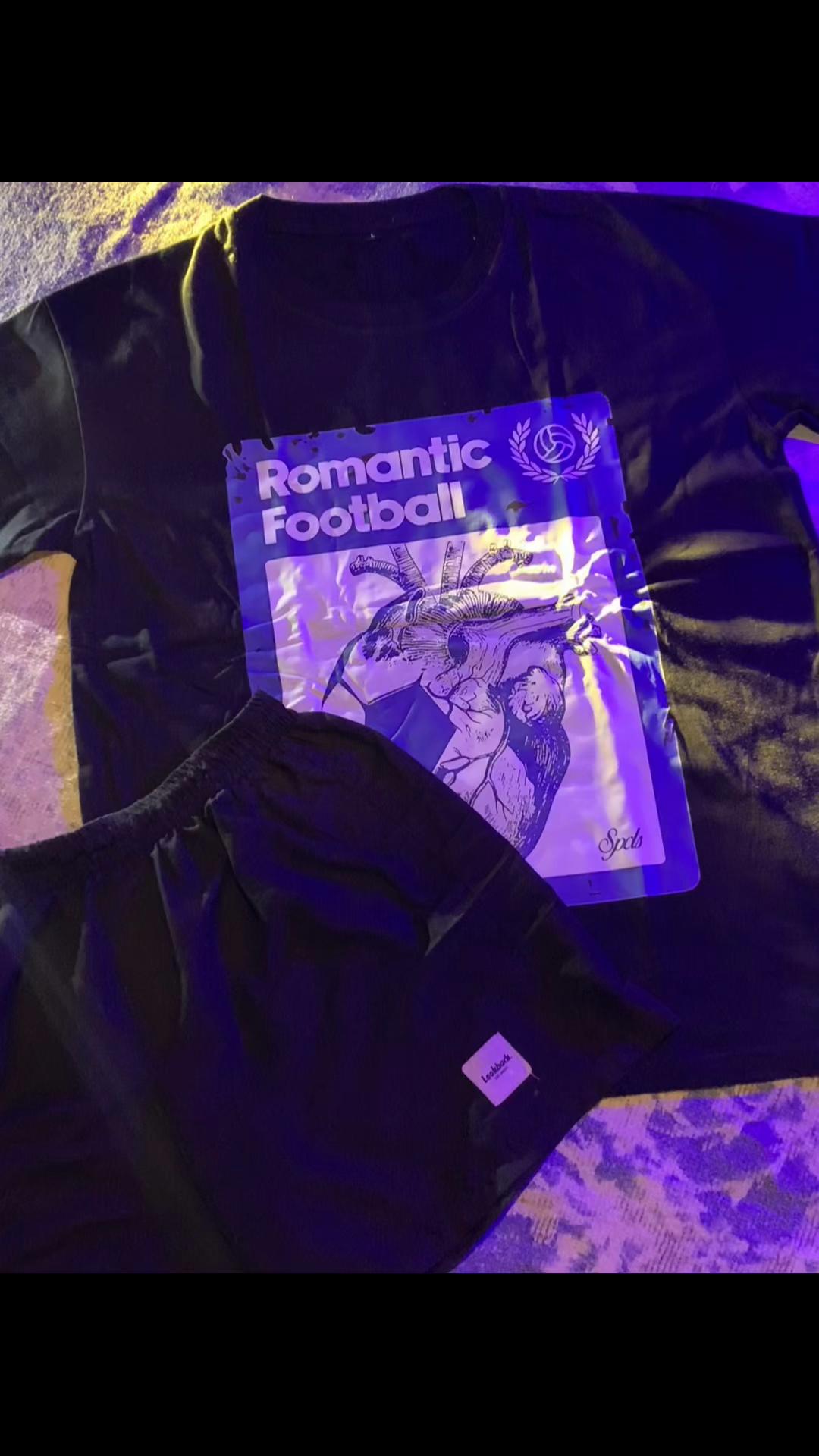 @𝘡𝘢𝘺𝘳𝘖𝘶𝘵𝘧𝘪𝘵