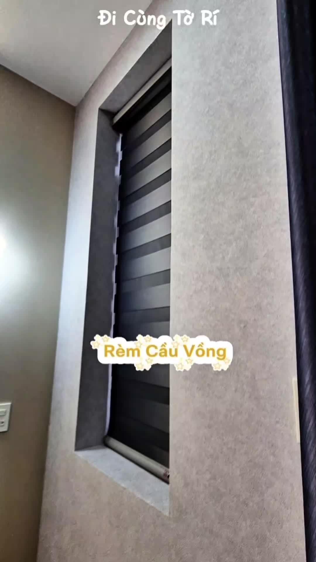 @Ơ K&igrave;a Tờ R&iacute;