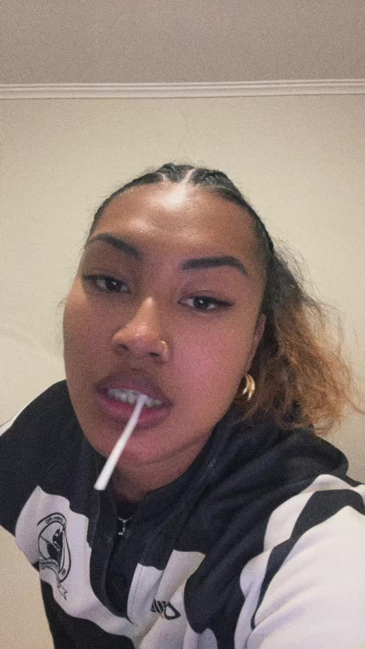 @𝔅𝔯𝔢𝔫𝔡𝔞 𝔄𝔦𝔬𝔩𝔲𝔭𝔬