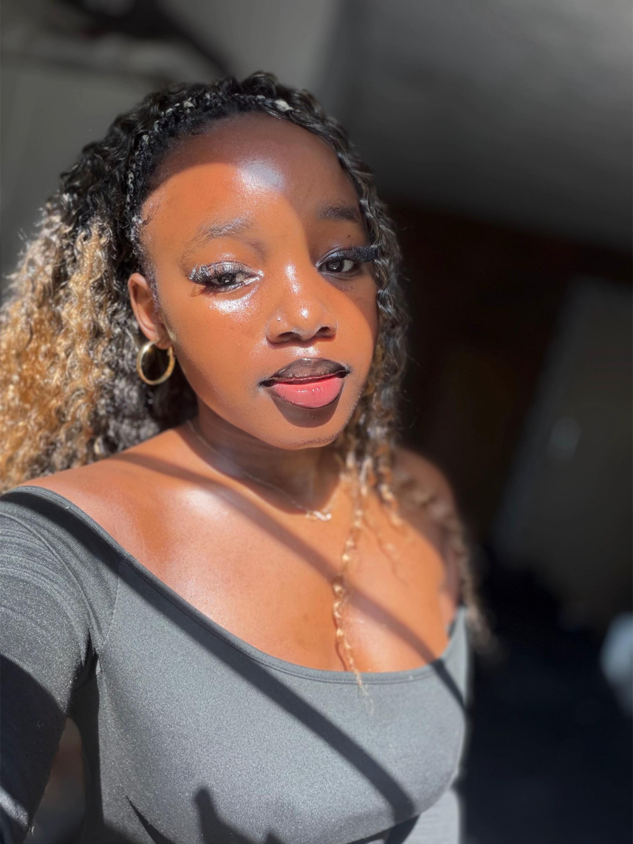 @ushoti.m