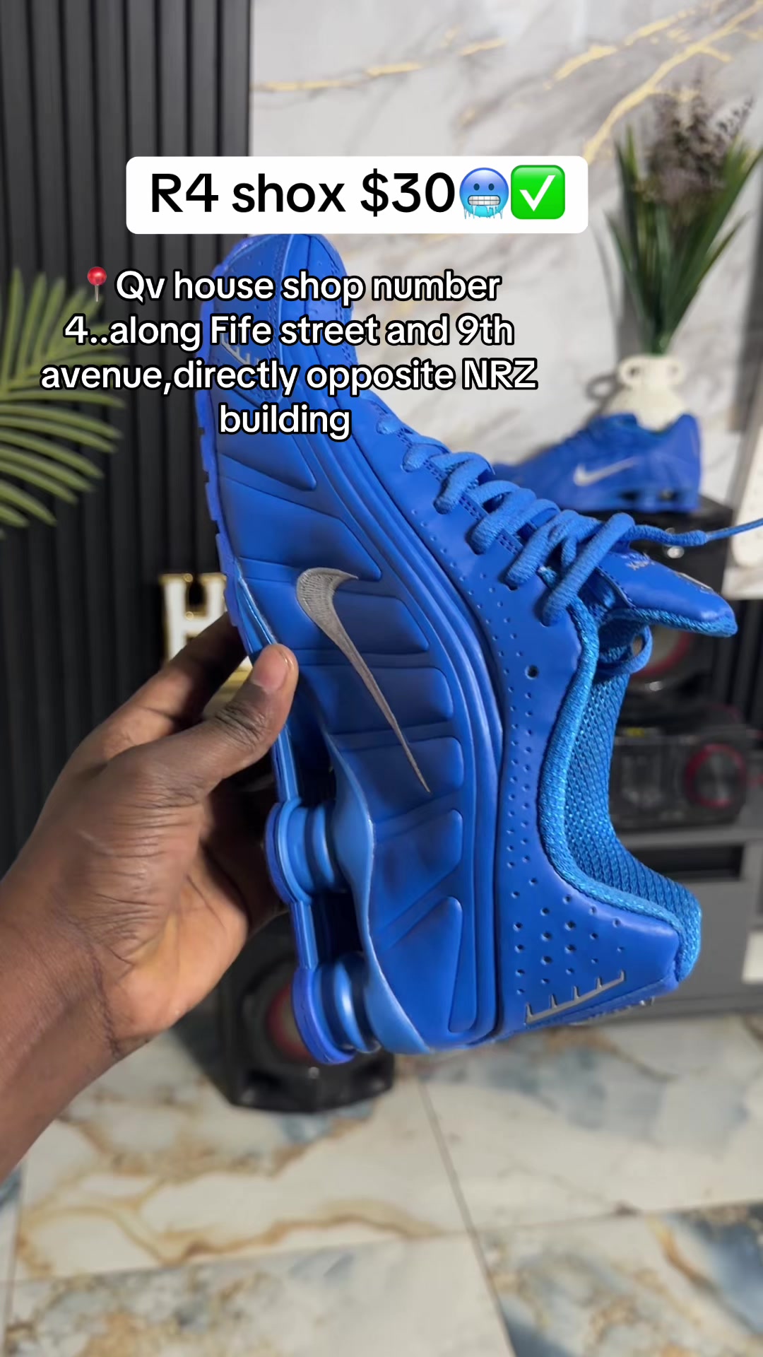 @D n A Sneakers
