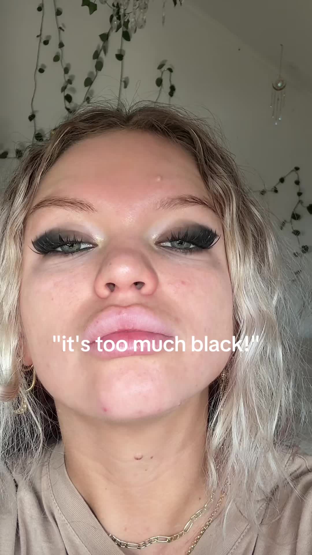 @𝔡𝔶𝔦𝔫𝔤 𝔞𝔩𝔦𝔢𝔫 爱