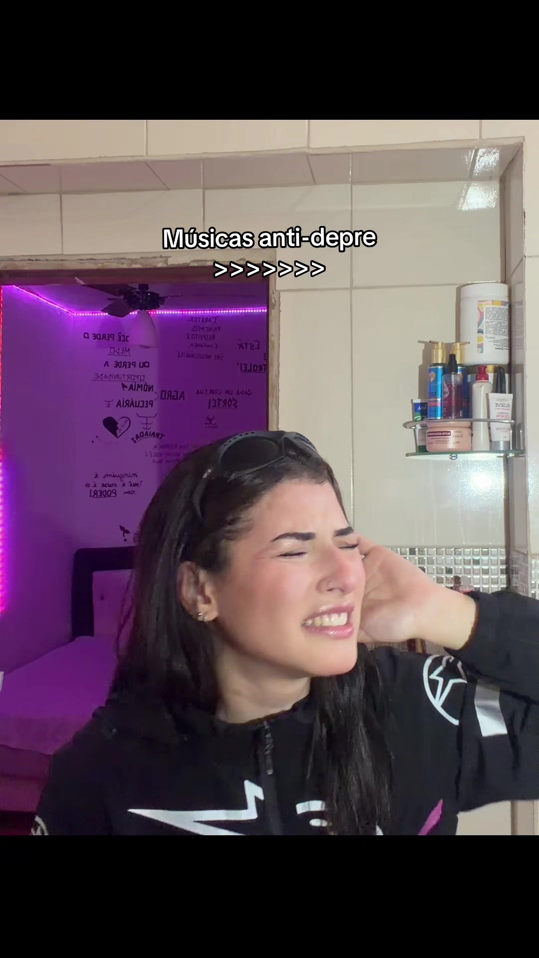 @Eu_Mell🐝🍯