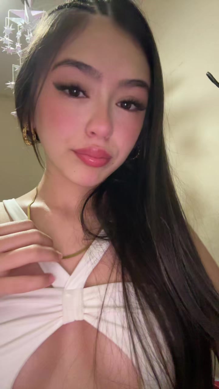 @tizianaa