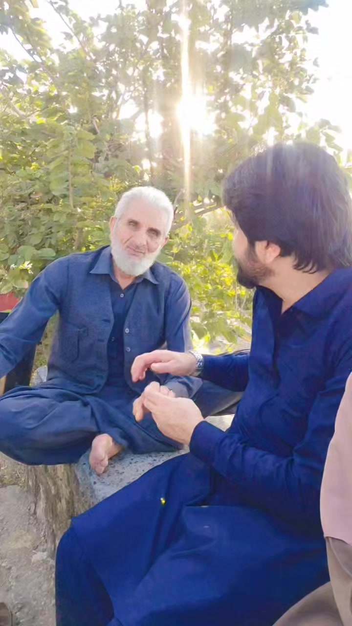 @ghazitouqeerabbasi