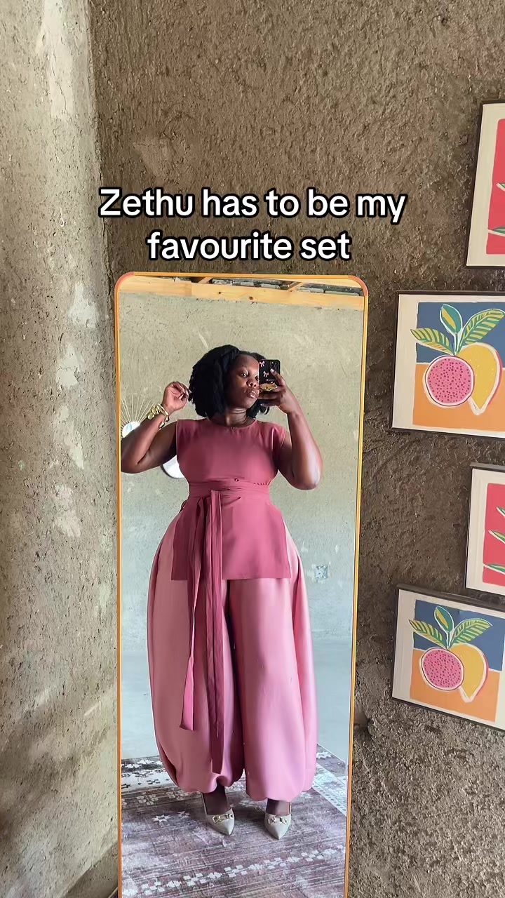 @Noxysimhledesigns