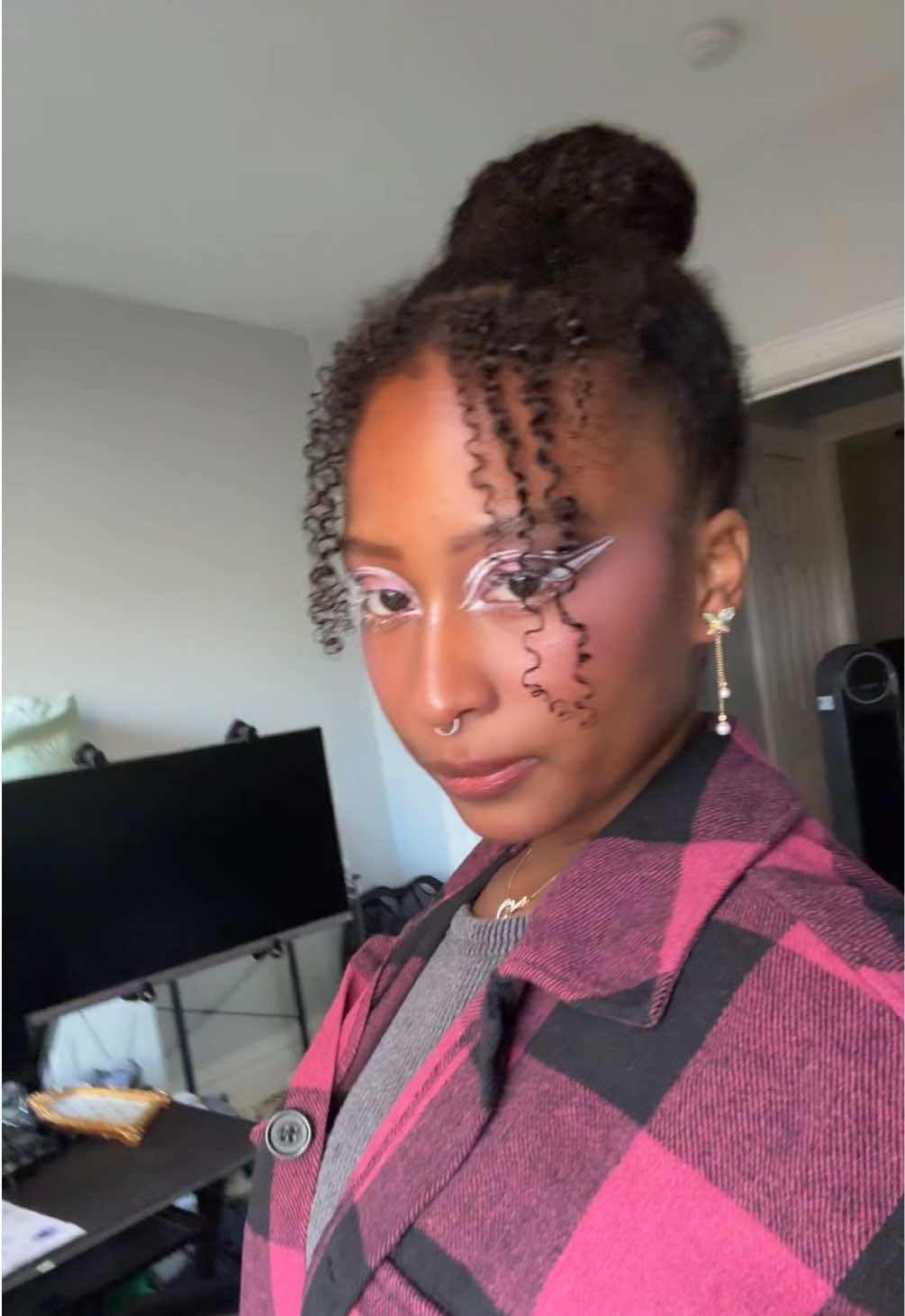 @Liv