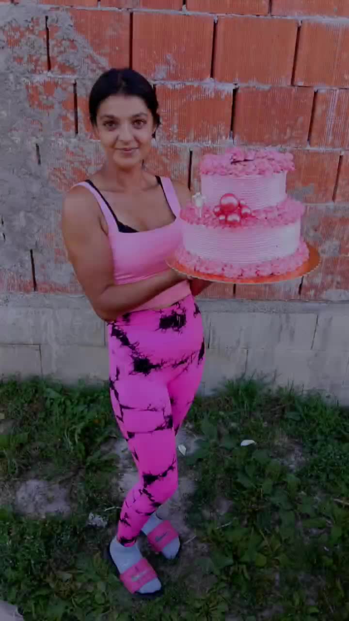 @Jazmin Viorika