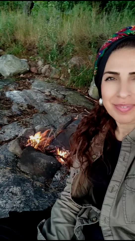 @Gayet Menteşe