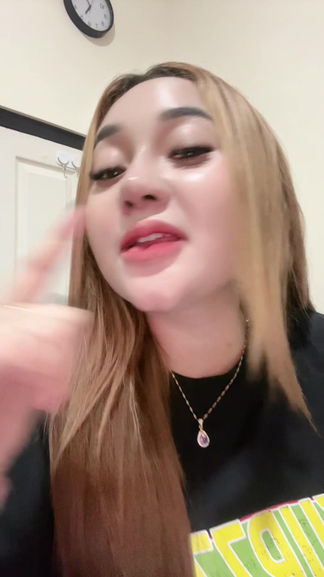 @inisintottyy