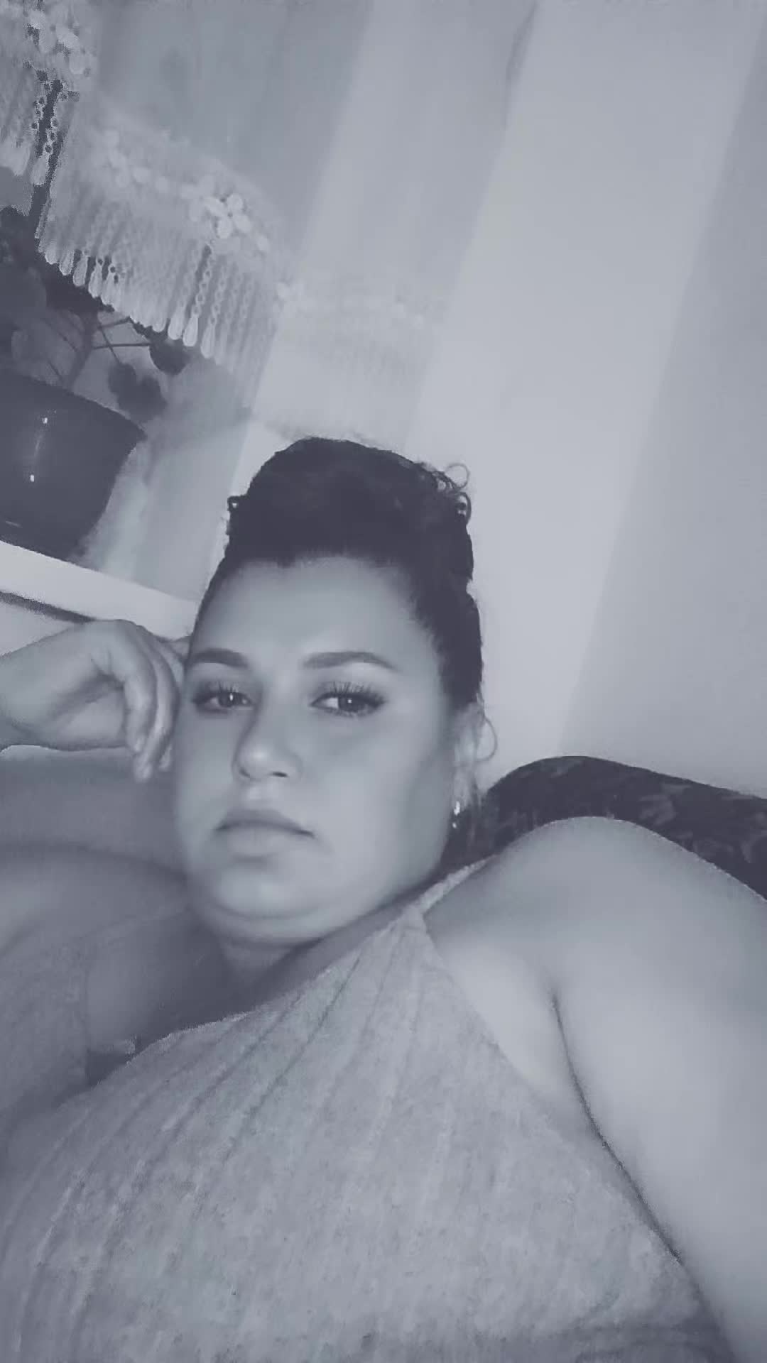 @lileazelencu