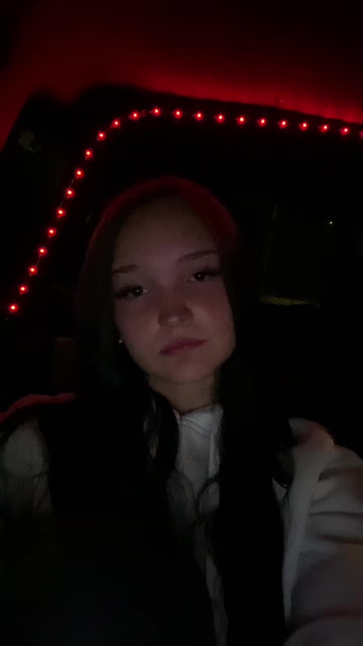 @𝐄𝐥𝐥𝐢𝐧𝐨𝐫 𝐥𝐞𝐡𝐧