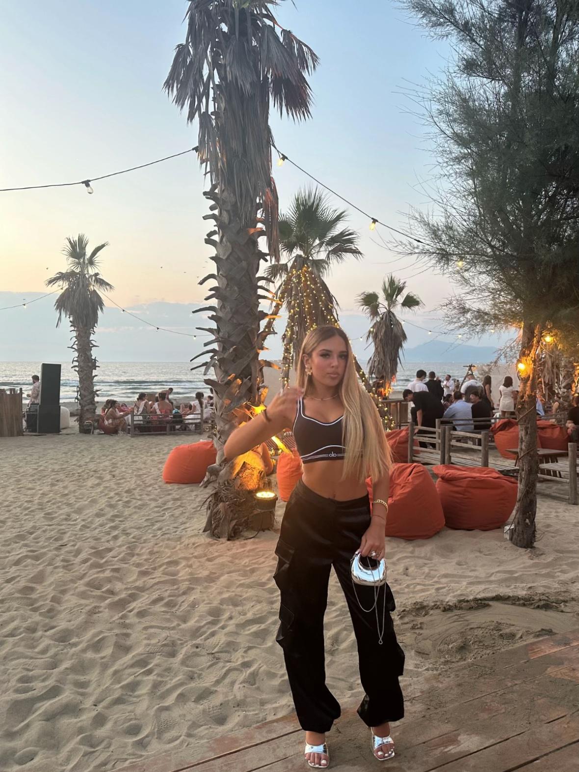 @𝒢𝒹𝒷💫