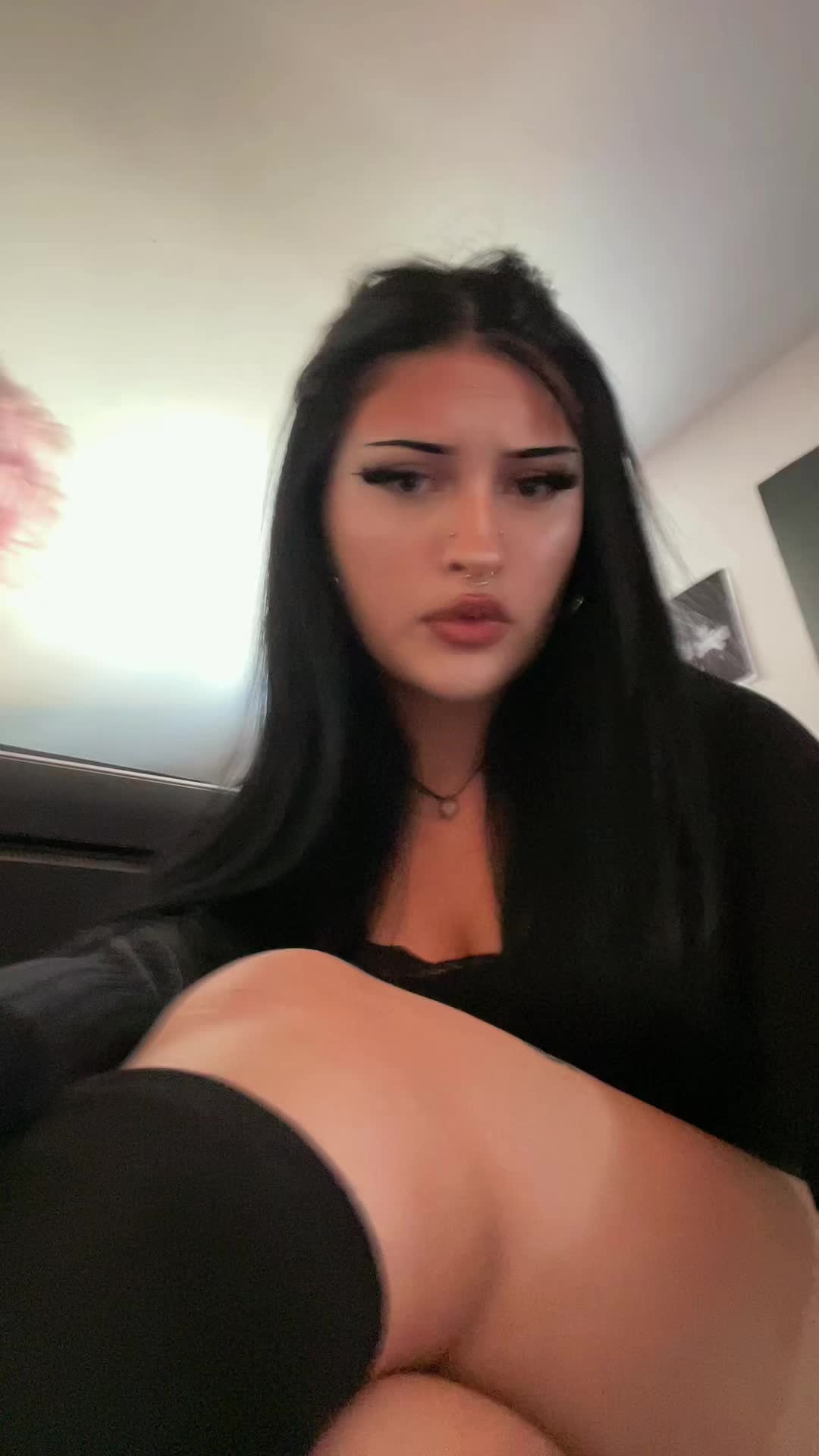 @𝐄𝐕𝐄𝐑𝐋𝐘𝐍