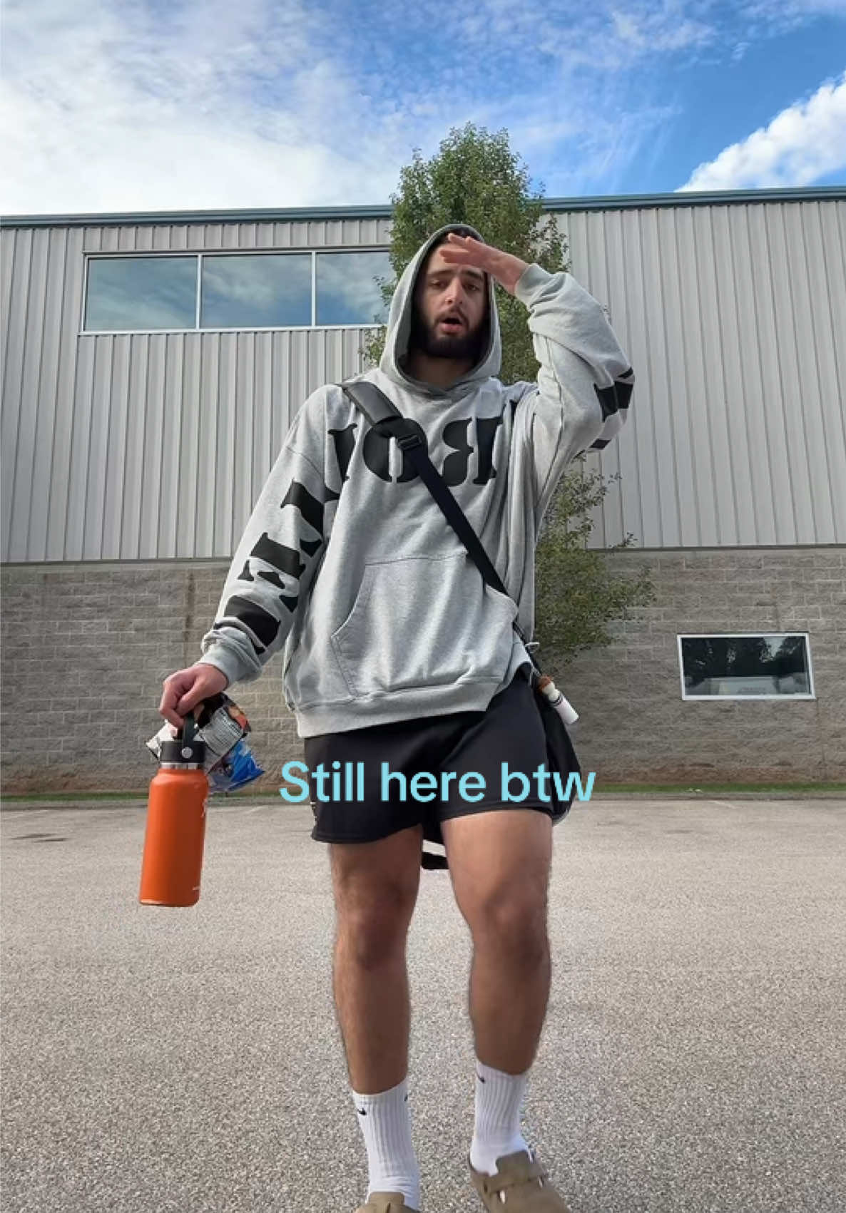 @Mo