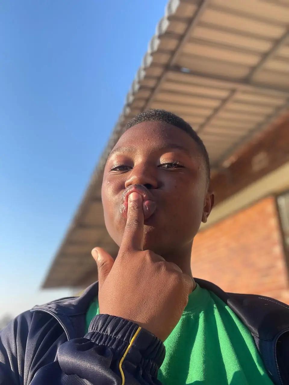 @Romeo Mlondo 17