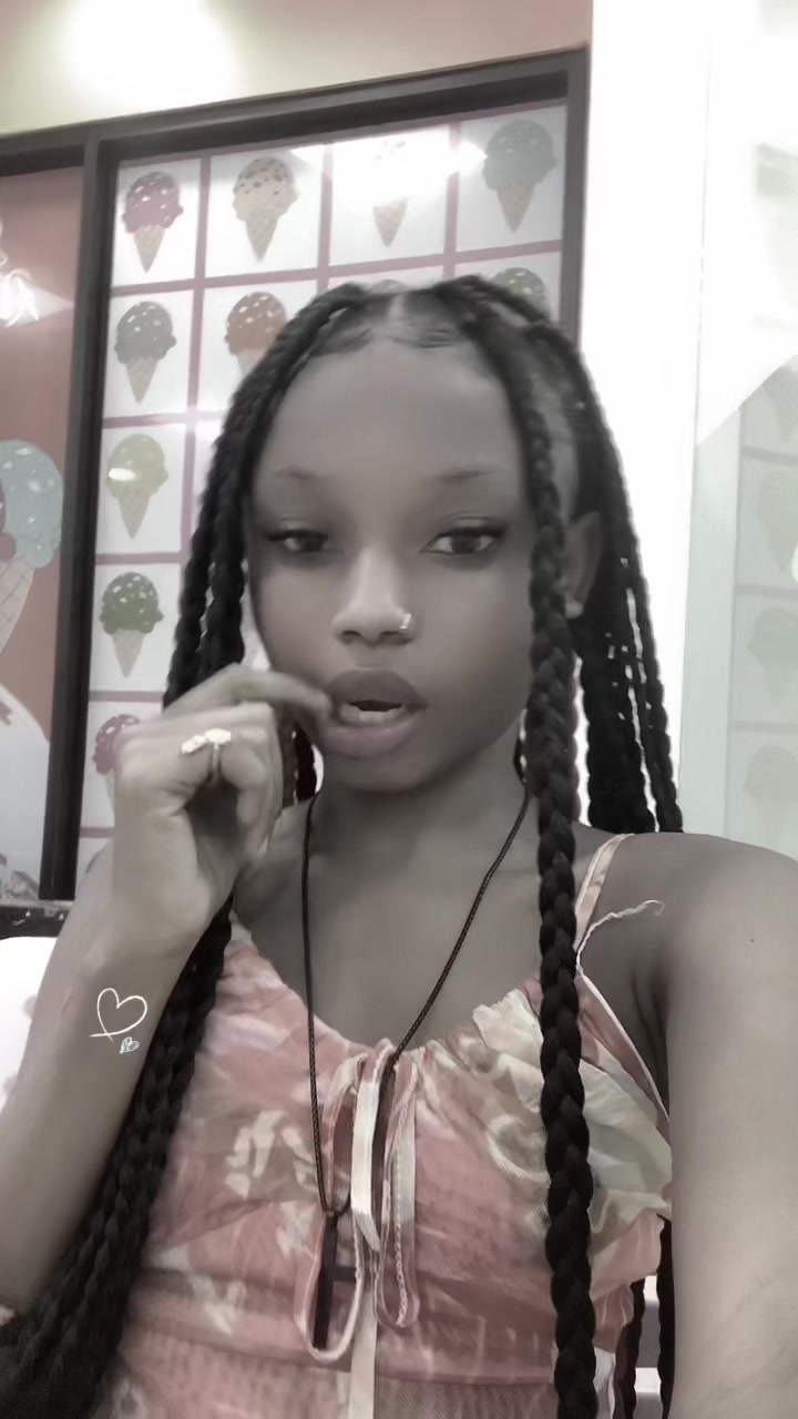 @PETITE S&OElig;UR DE LA NATION🇨🇩