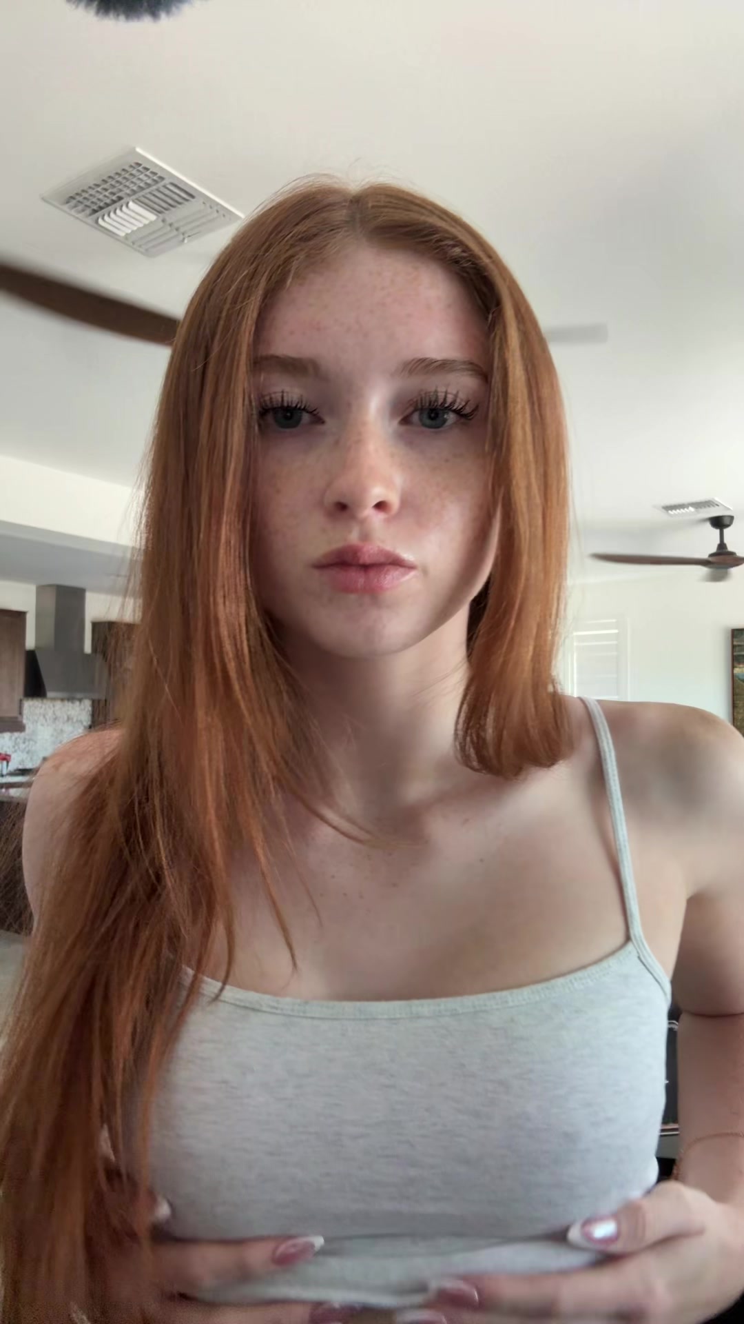 @bella